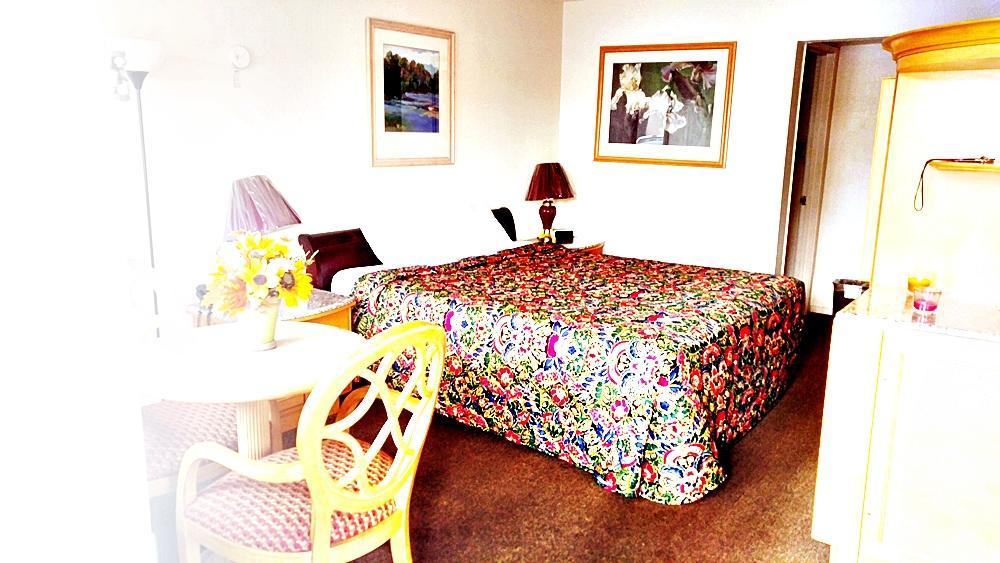 Parkway Inn เฟรสโน ภายนอก รูปภาพ